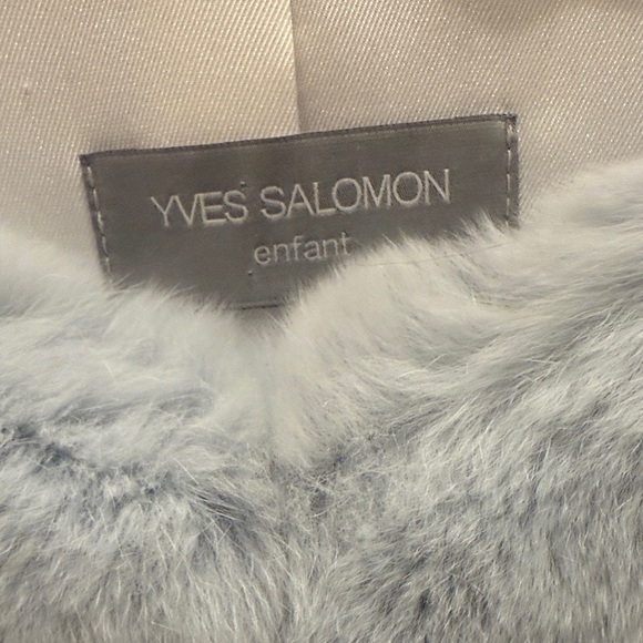 Yves Salomon Rabbit Fur Vest in Light Blue with Pearls - Picture 3 of 6